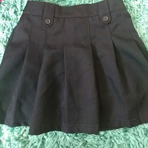 Girls Navy IZOD uniform skort size 7
